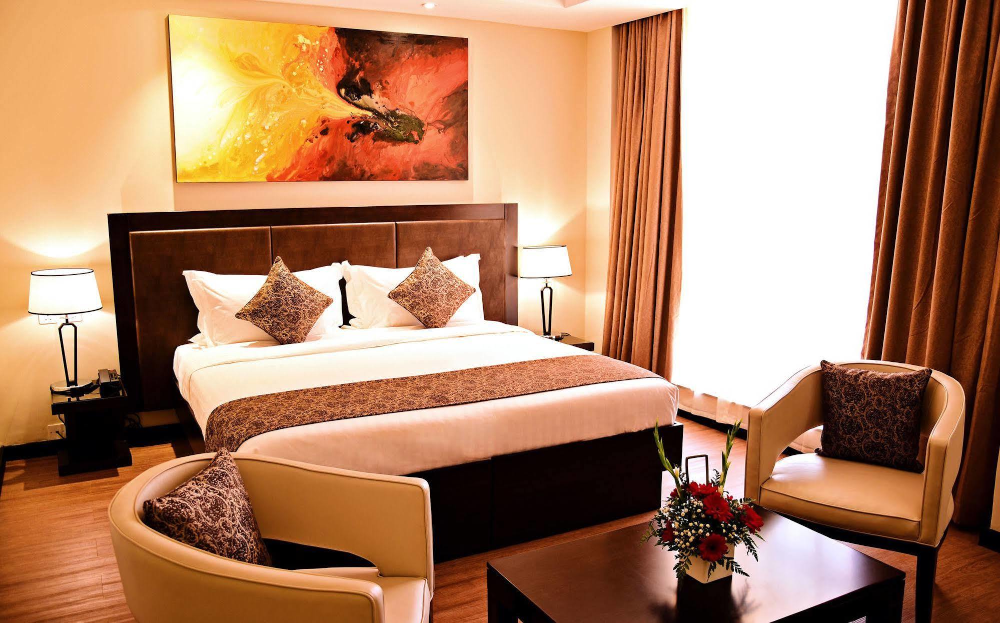 מלון Doubletree By Hilton ניירובי מראה חיצוני תמונה